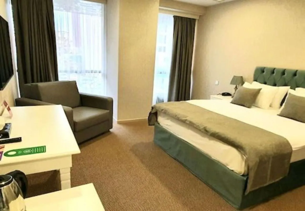 Address Hotel Baky 4*,
